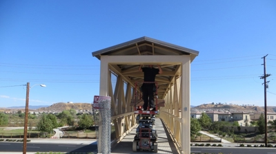 Villa Metro Bridge Photo